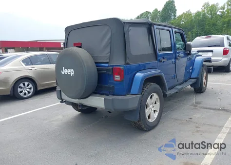 2010 Jeep Wrangler Unlimited Sahara z USA, uszkodzony, nr VIN 1J4BA5H1XAL196622